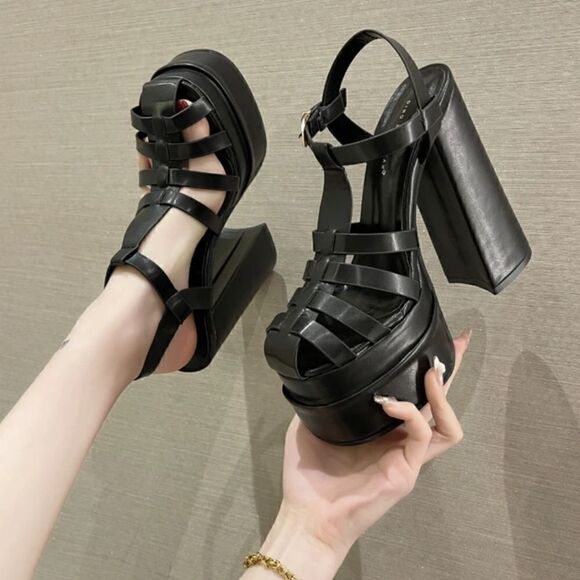 Forever 21 Faux Leather Caged Platform Heels - Picture 11 of 11